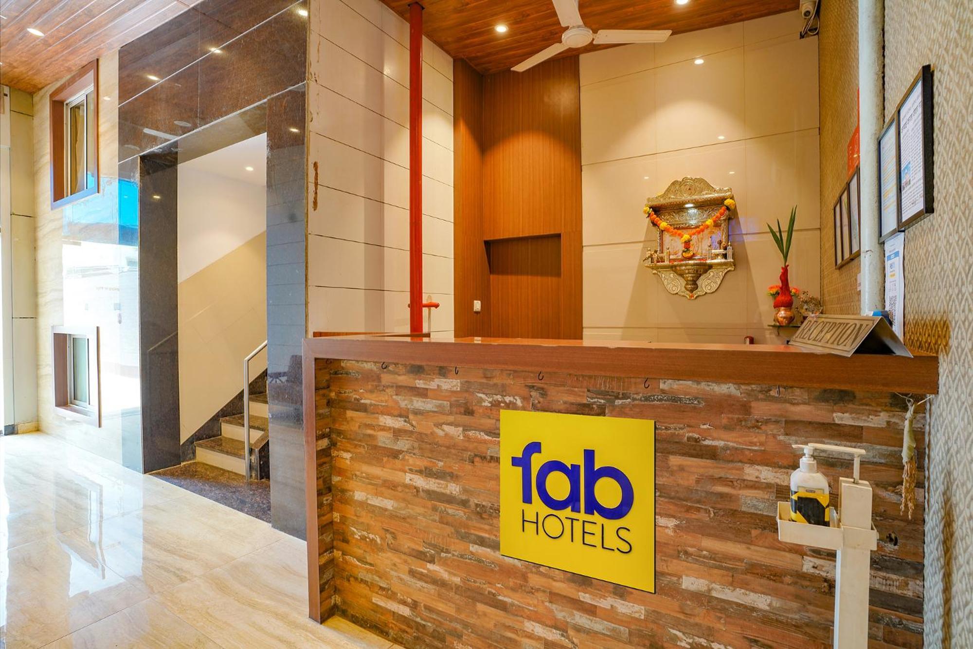 נאווי מומבאי Fabhotel Starwood Residency - Behind Bmw Car Showroom מראה חיצוני תמונה